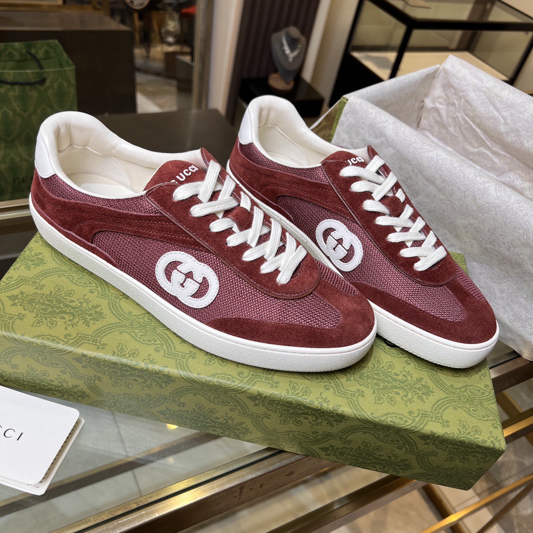 Gvc*1 Sneakers