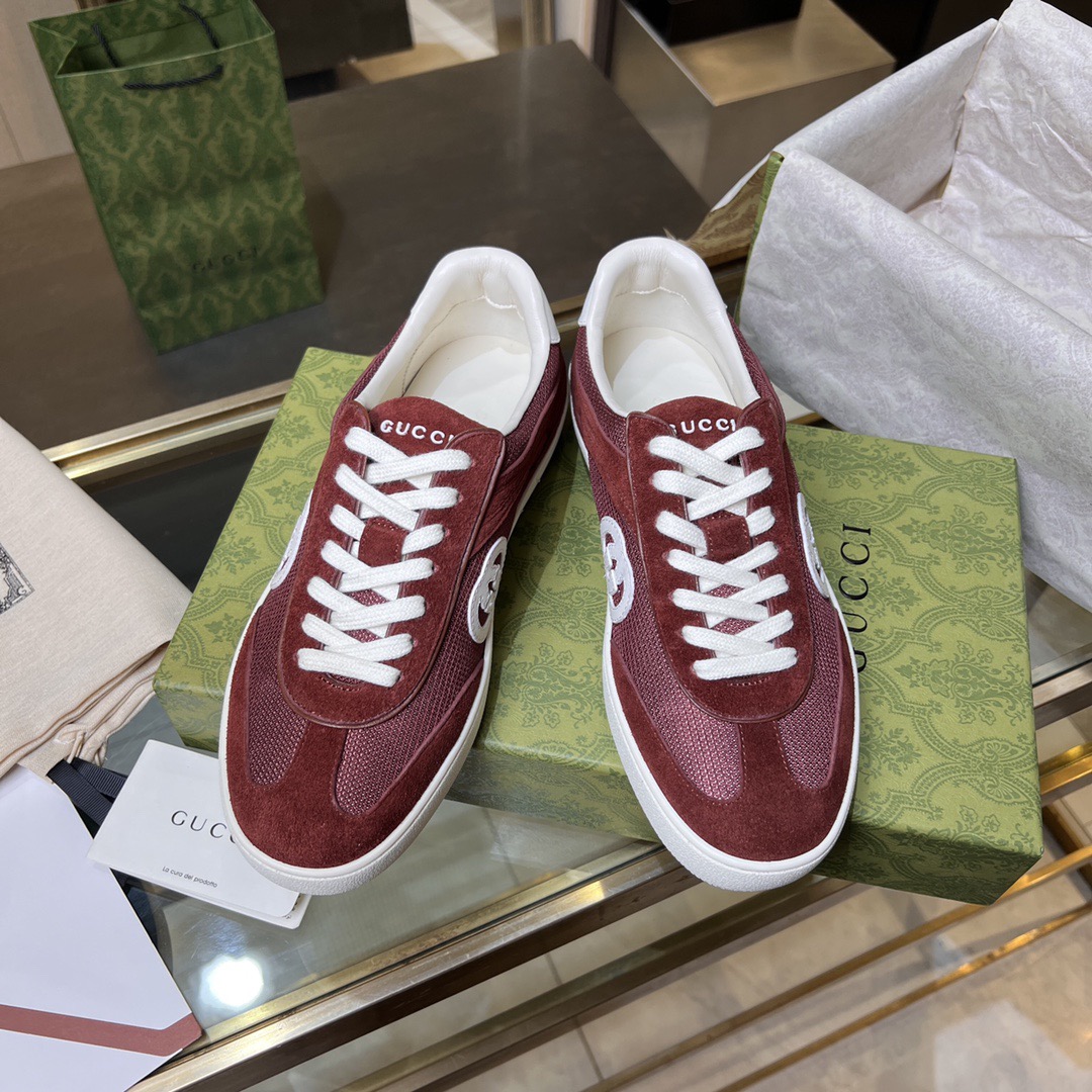 Gvc*1 Sneakers