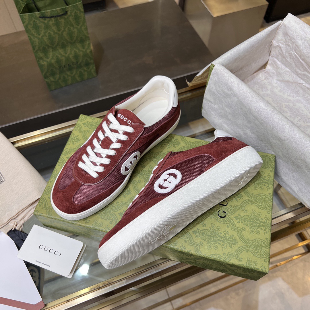 Gvc*1 Sneakers