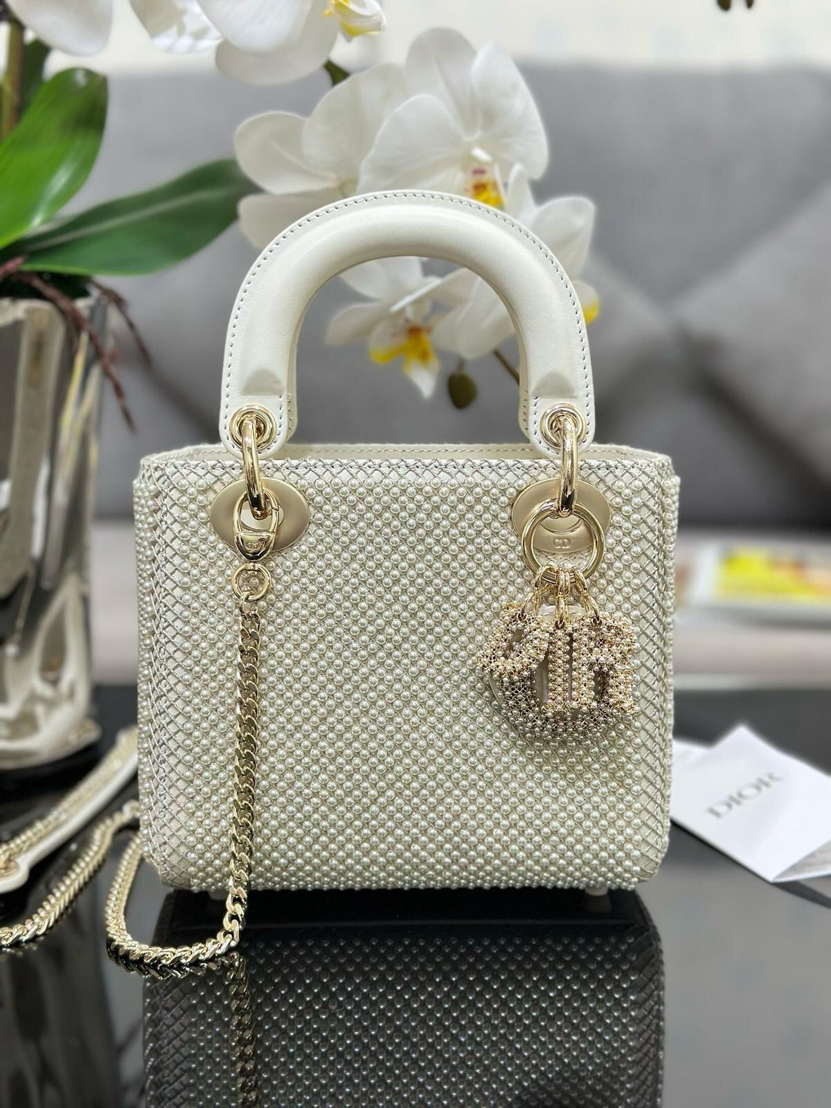 Lady Diro Mini-17*15*7CM