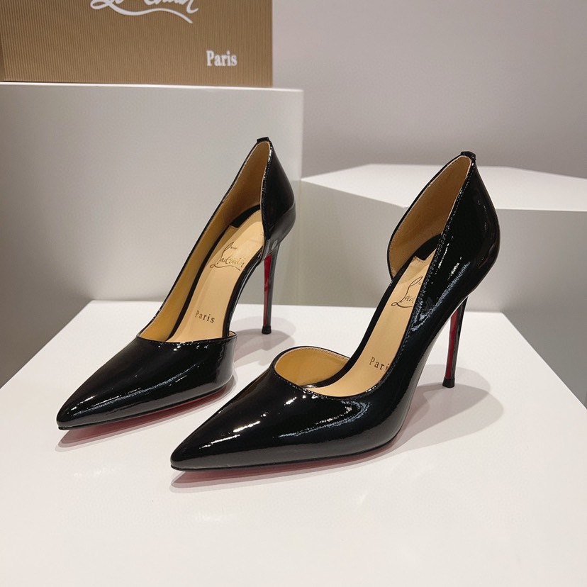 Chr1st1an louboutin heels