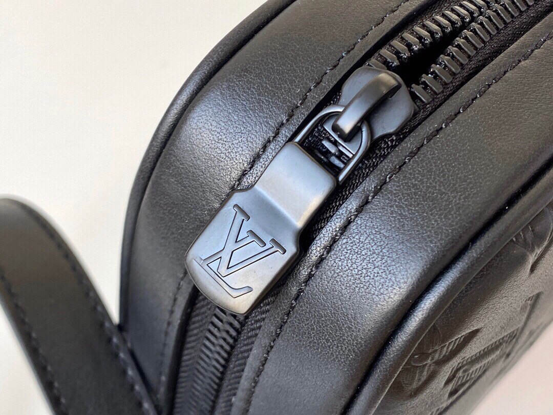 l0*is V*t0n danube handbags-16*21*6.5cm