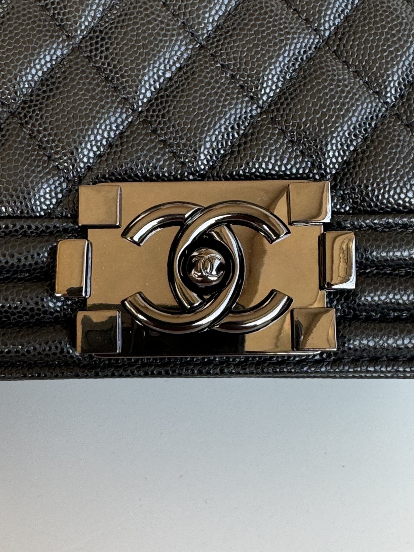 Ch@nel Boy Bag-Caviar-20CM