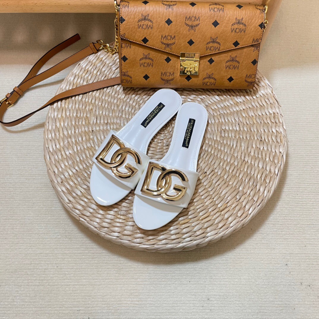 d01ce&Gab*a*a slides