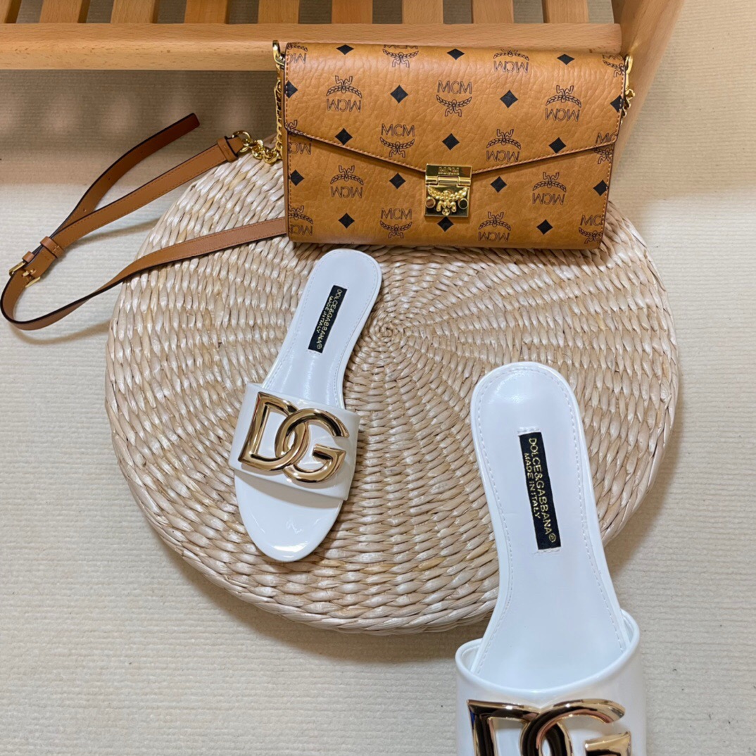 d01ce&Gab*a*a slides