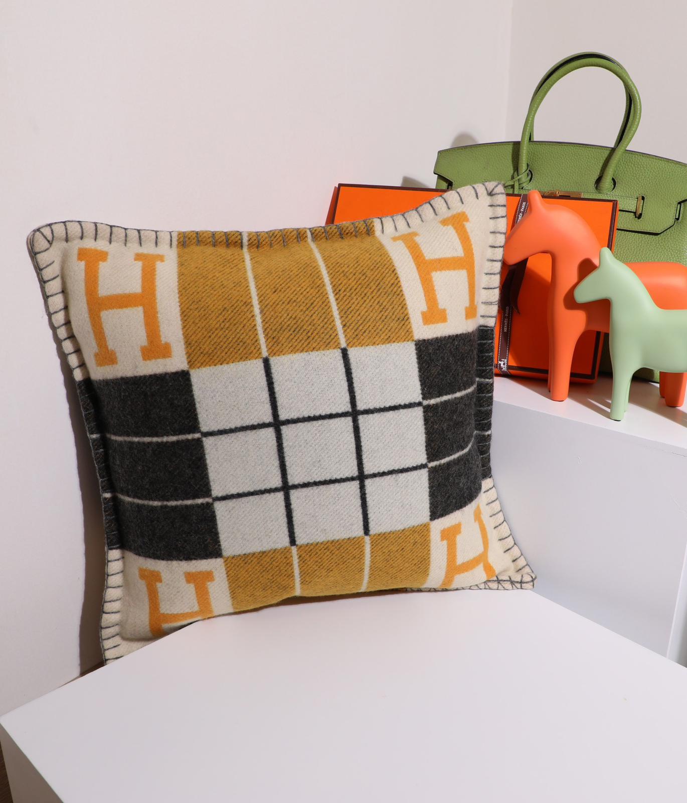 Hemes Pillowcase