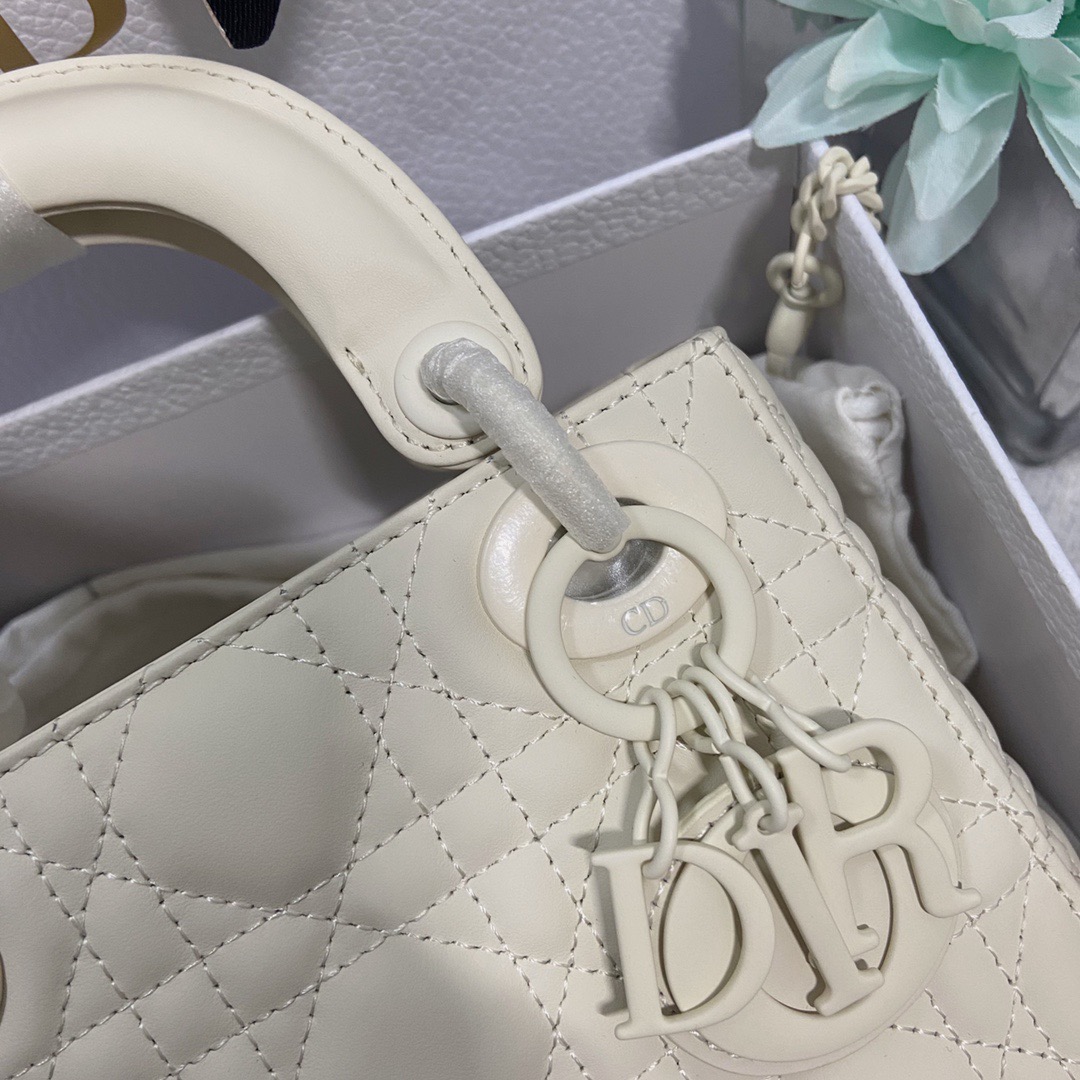 Lady Diro Mini-17*15*8CM