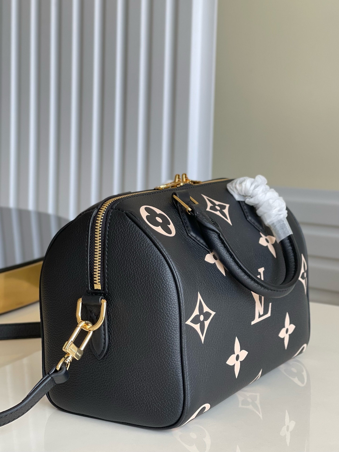 L0vis Vvtt0n Speedy Bandouliere 25 -25*19*15CM