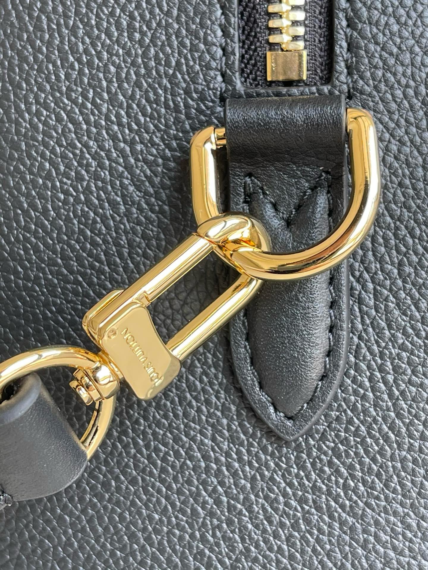 L0vis Vvtt0n Speedy Bandouliere 25 -25*19*15CM