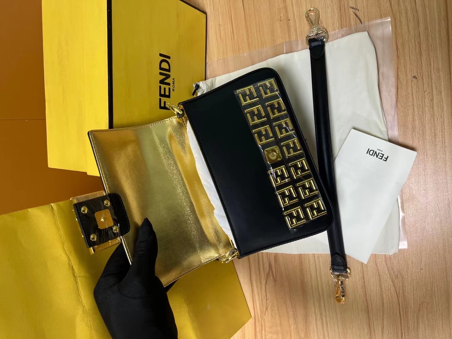 F**di &versace chain bag-20cm