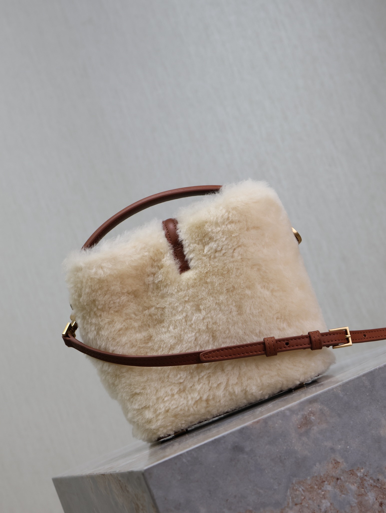 Y51 LE37 Bucket-15×13×6CM