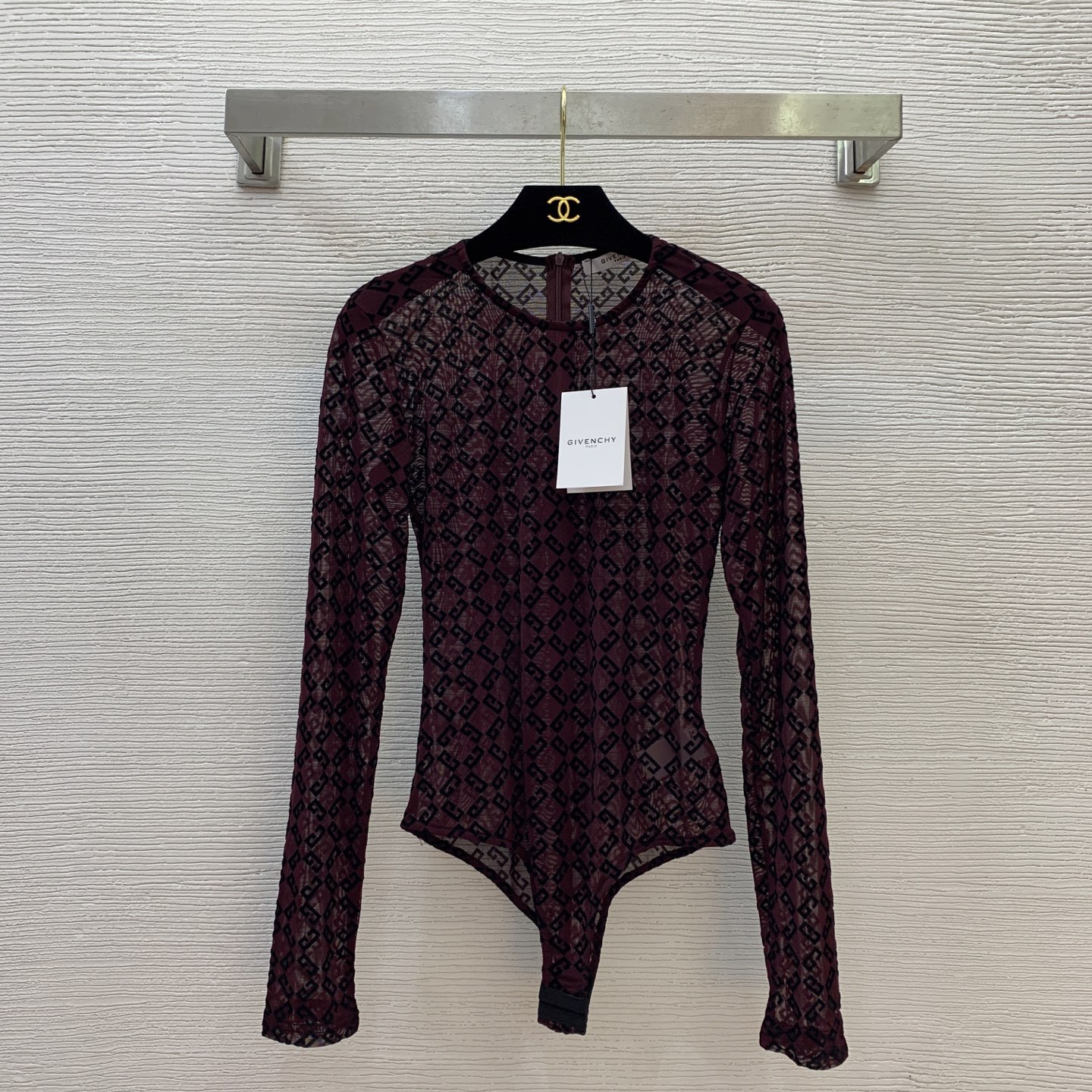 G1uenchy logo-flocked body