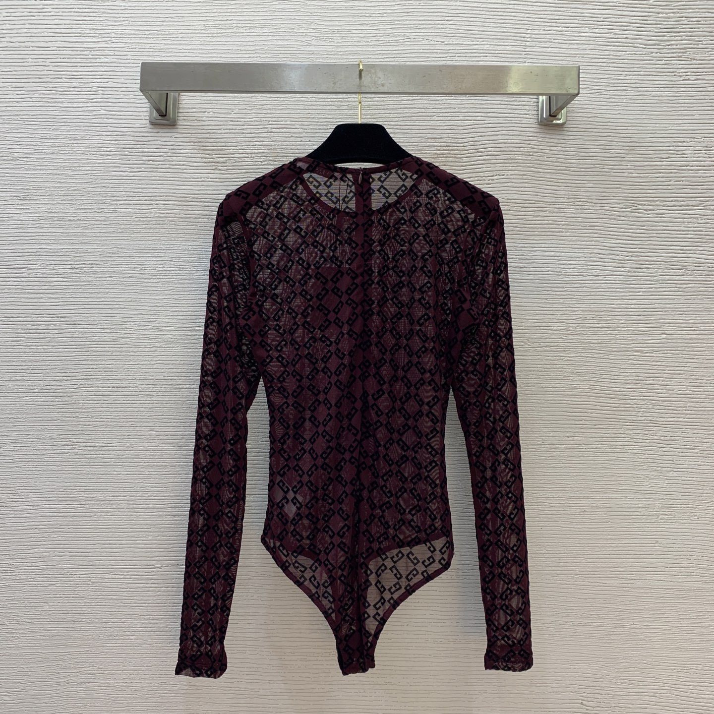 G1uenchy logo-flocked body