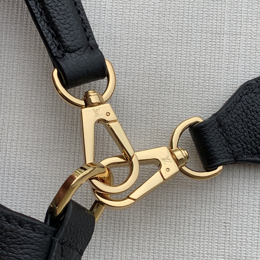 l0*is V*t0n lockme bucket-20*13*22cm