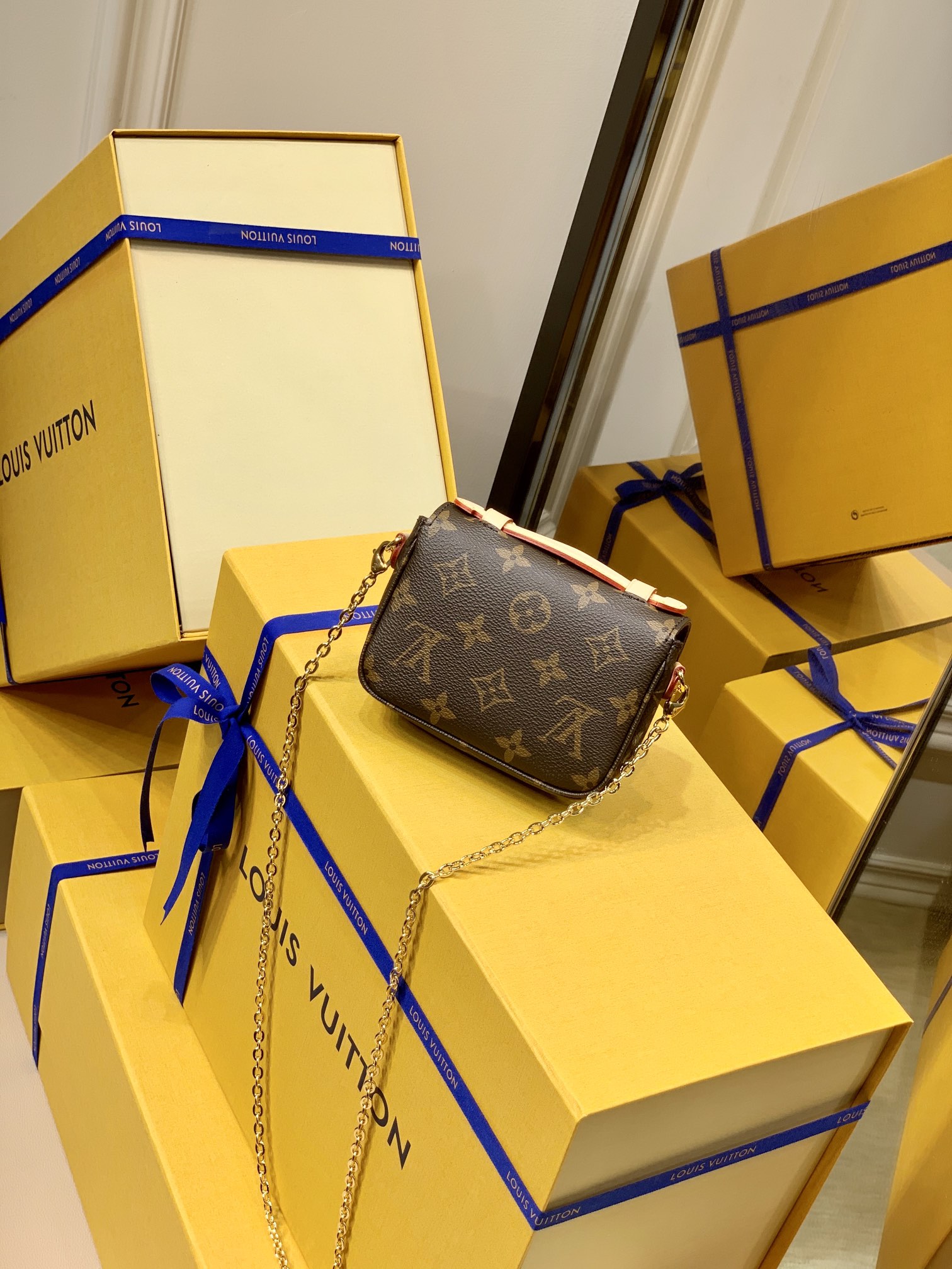 l0*is V*t0n micro metis handbags-14*11* 3.5 cm