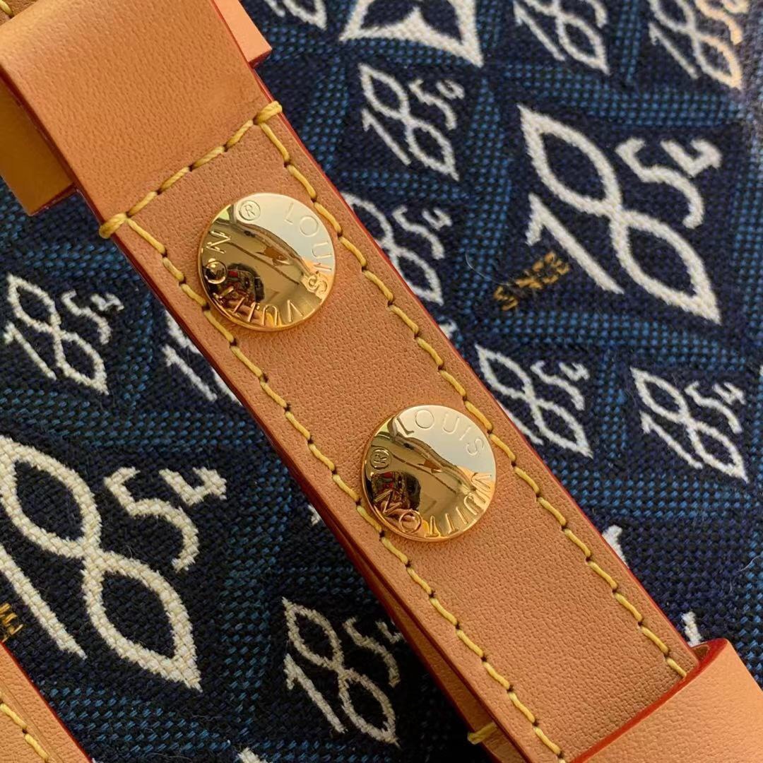 l0*is V*t0n since 1854 dauphine-20*15*9cm