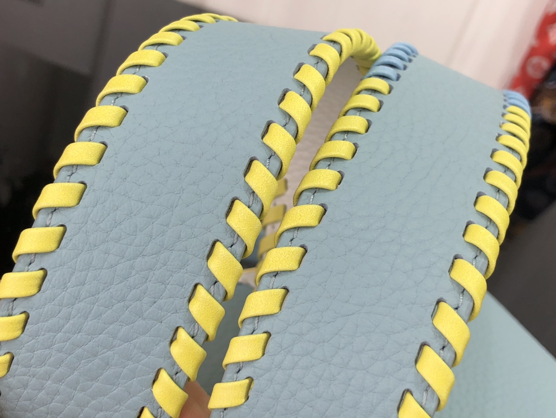 l0*is V*t0n capucines bag-27*18*9cm