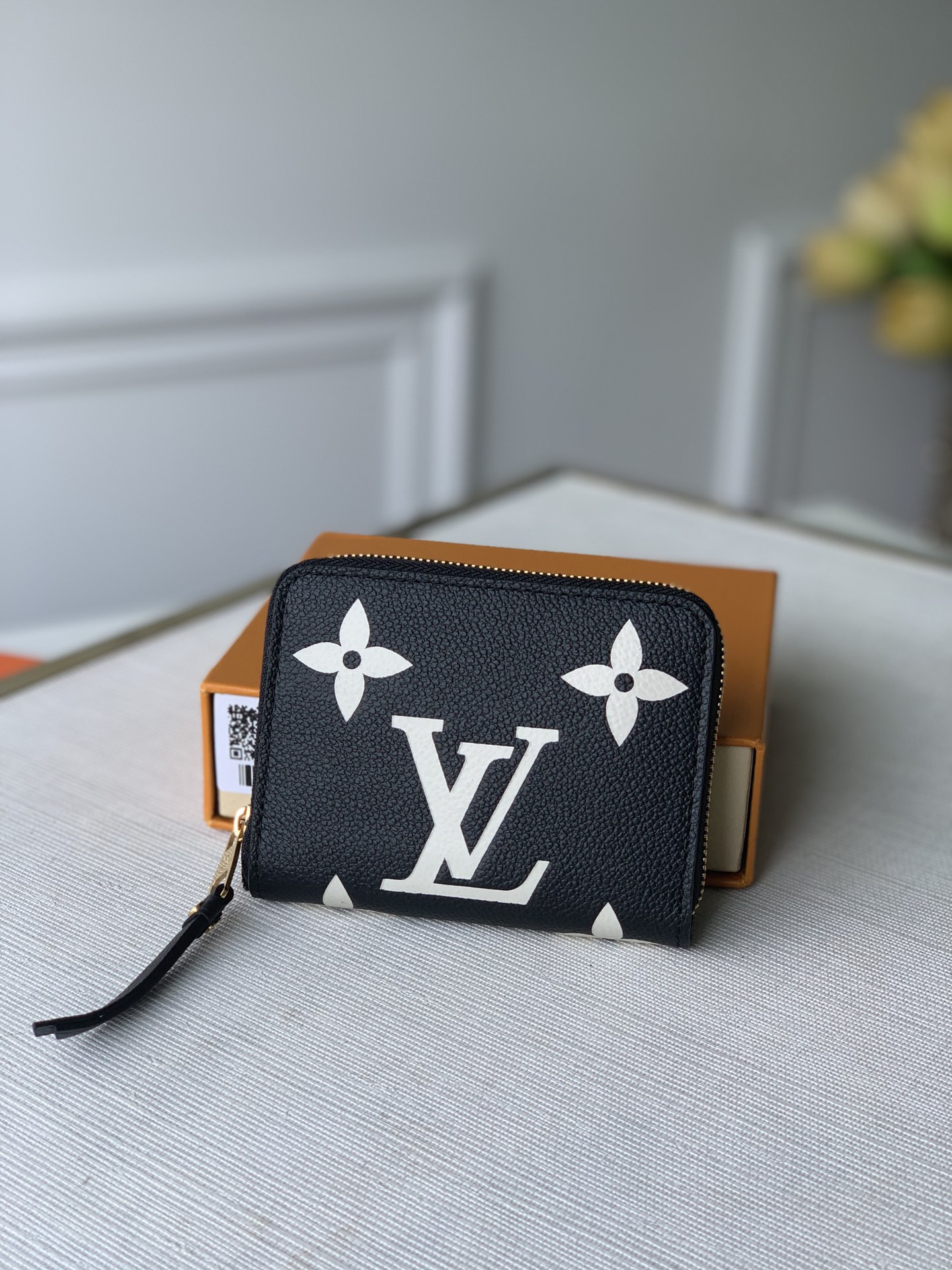 l0*is V*t0n zippy wallet-11*8.5*12cm