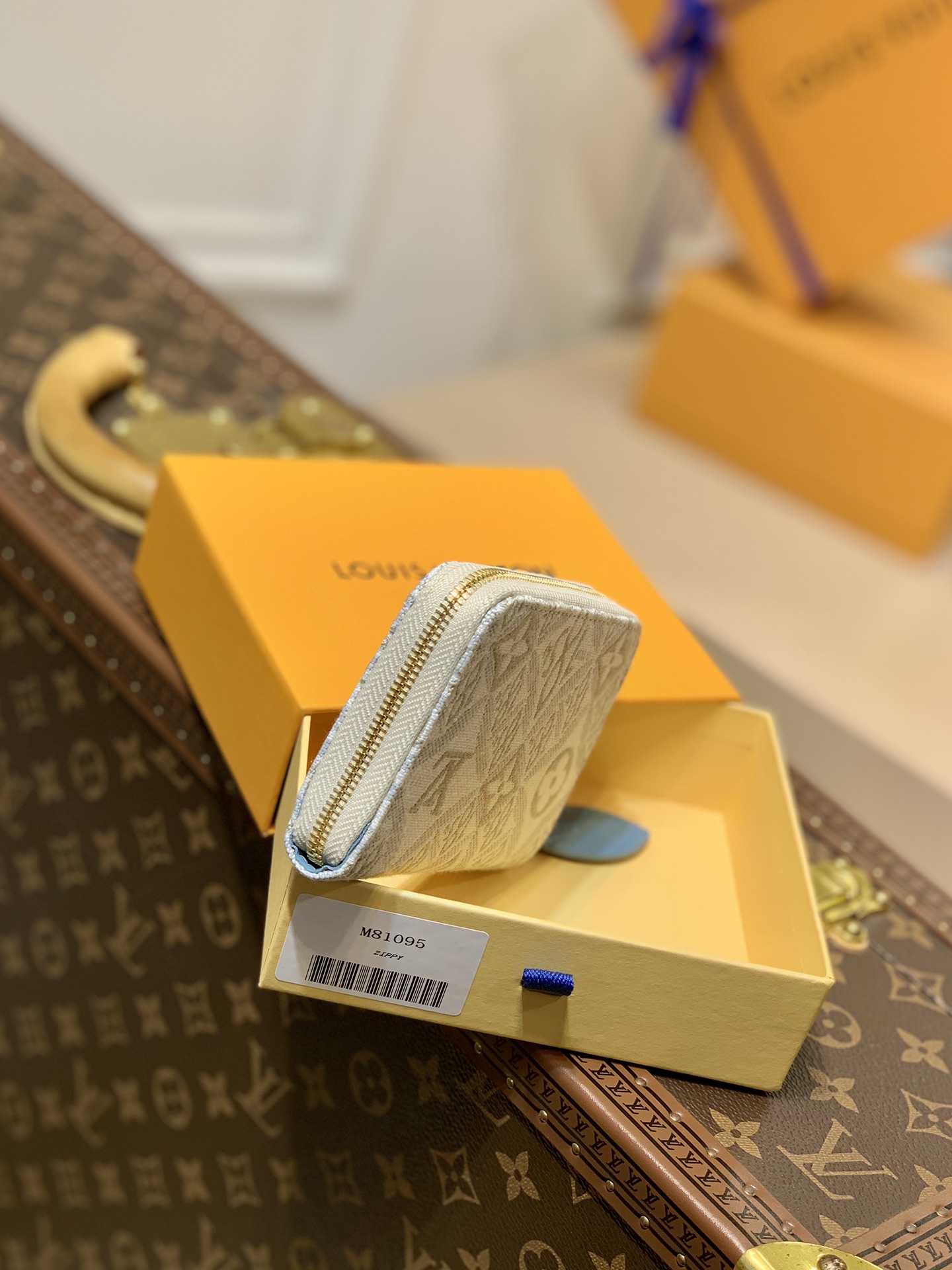 l0*is V*t0n zippy wallet-m80865-11*8.5*12cm