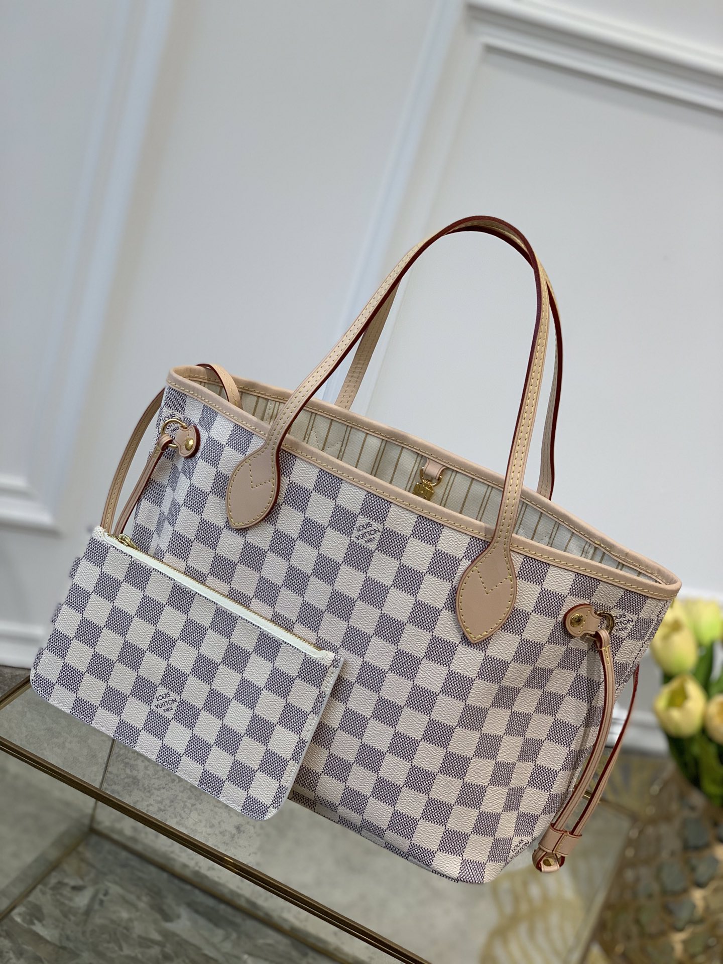 l0*is V*t0n neverfull pm -29×21×12cm