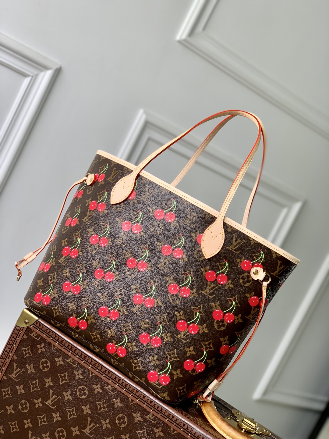 L0vis Vvtt0n Neverfull MM-31*28*14CM