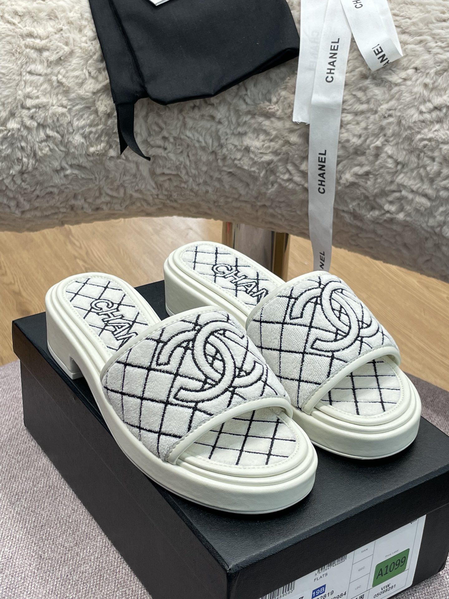 Ch@nel 2022ss Slides