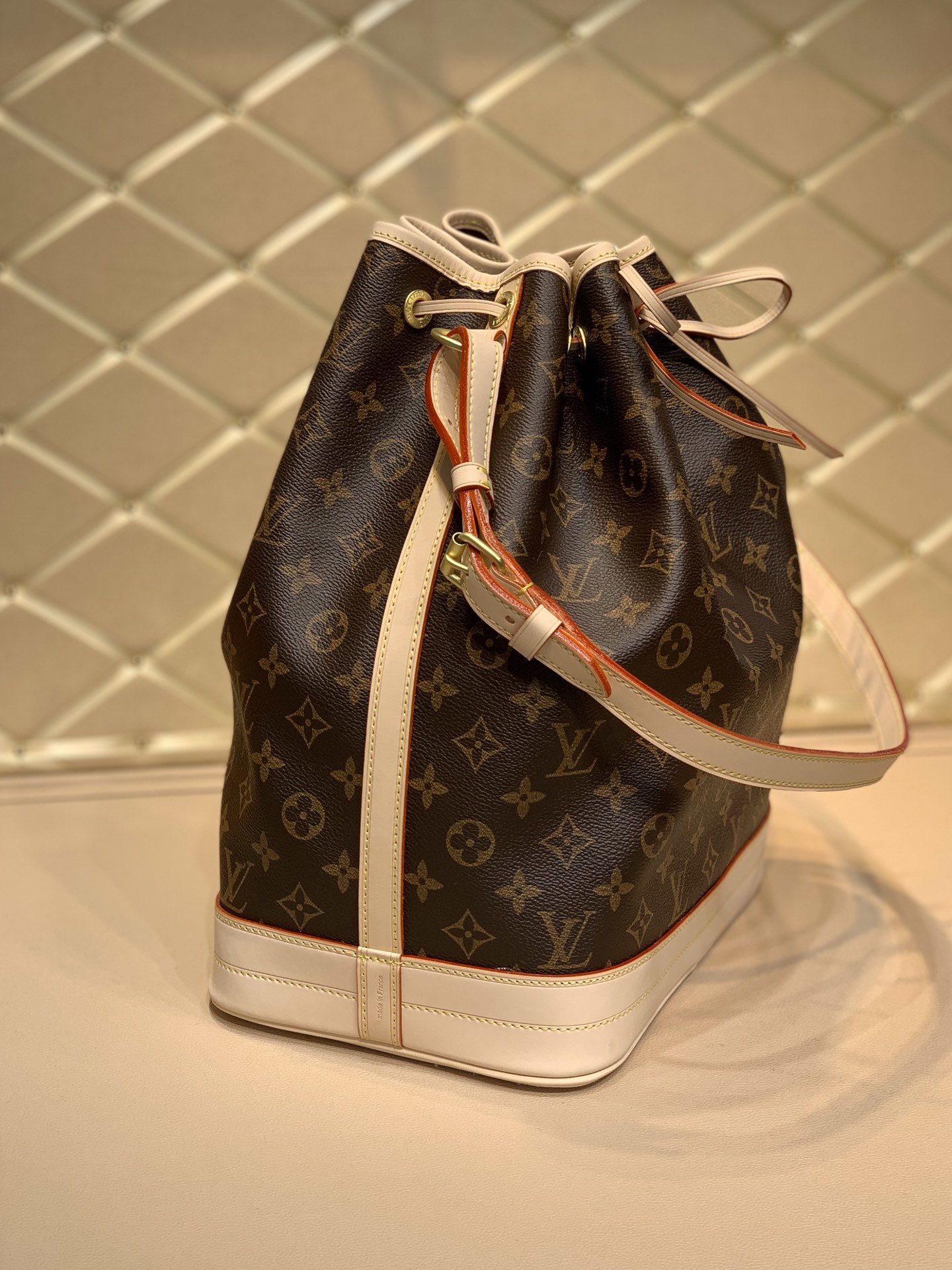 l0*is V*t0n noÉ bucket-27.5*36*20cm