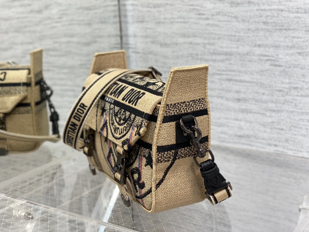 D*or camp bag-23×15×8cm