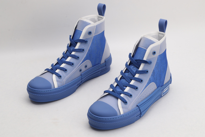 D*or high-top sneakers