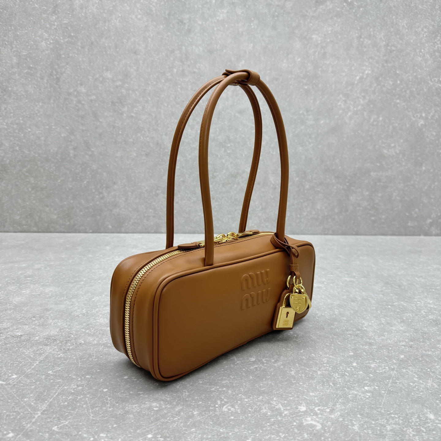 M1um1u top handbags-28*11.5*8cm