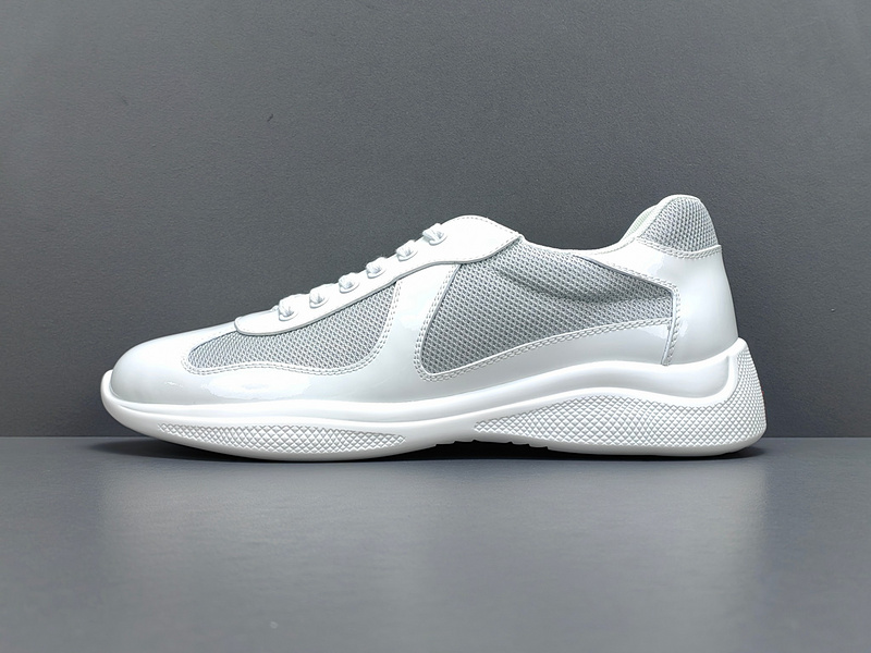 Pra*a Sneakers