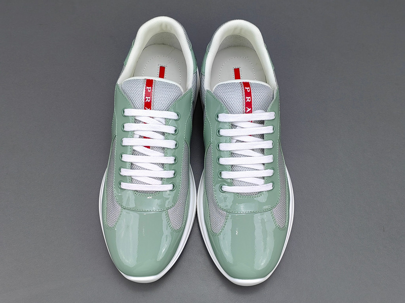 Pra*a Sneakers