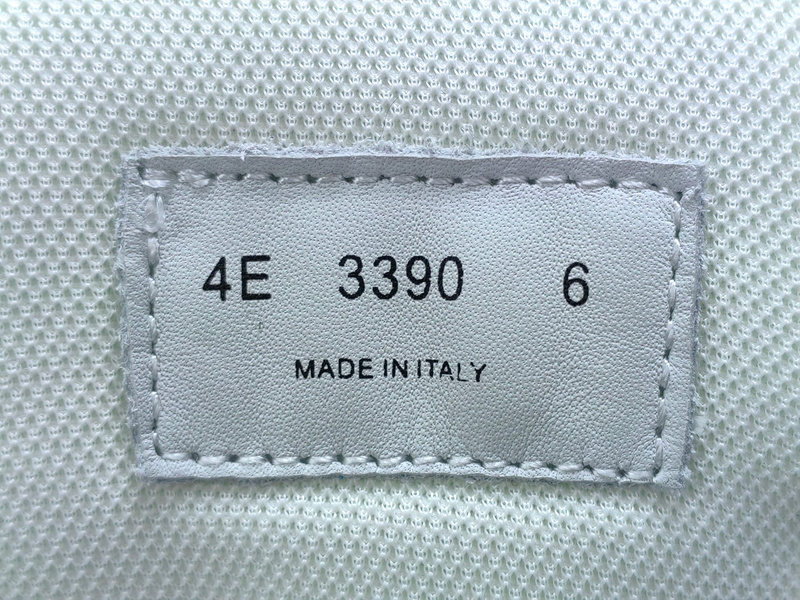 Pra*a Sneakers