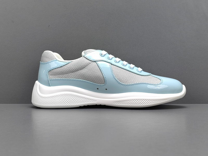 Pra*a Sneakers
