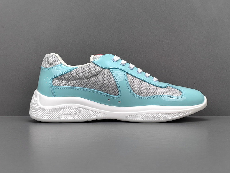 Pra*a Sneakers