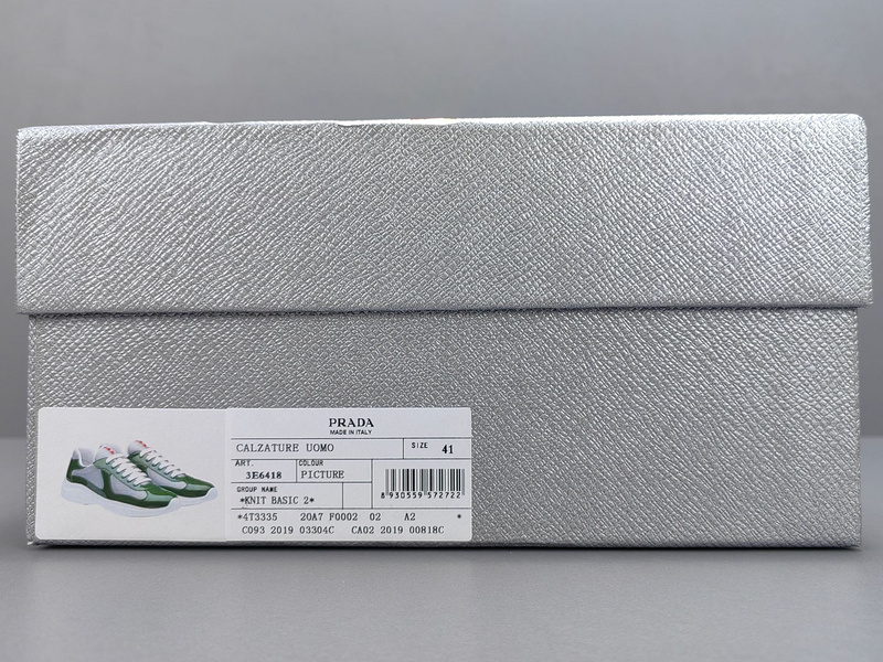 Pra*a Sneakers