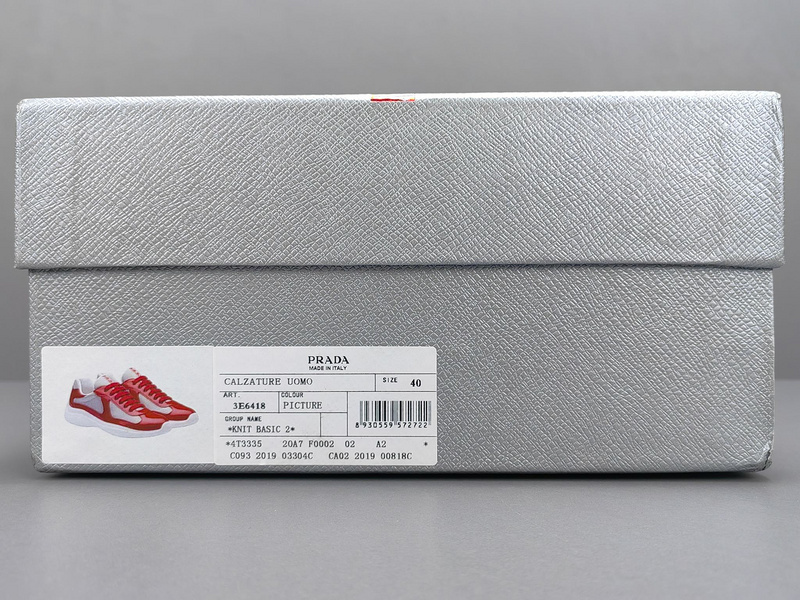 Pra*a Sneakers