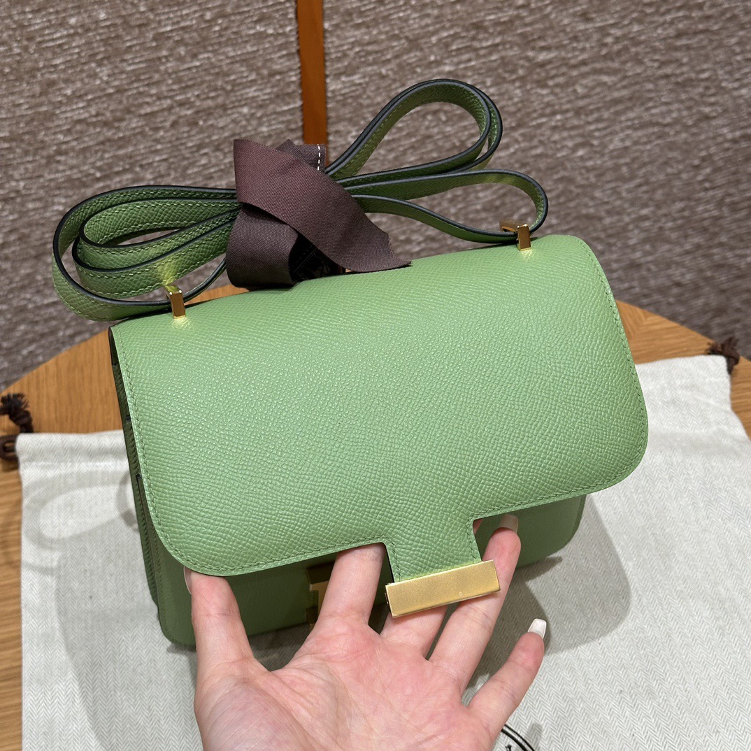 H**me5 Constance-19CM