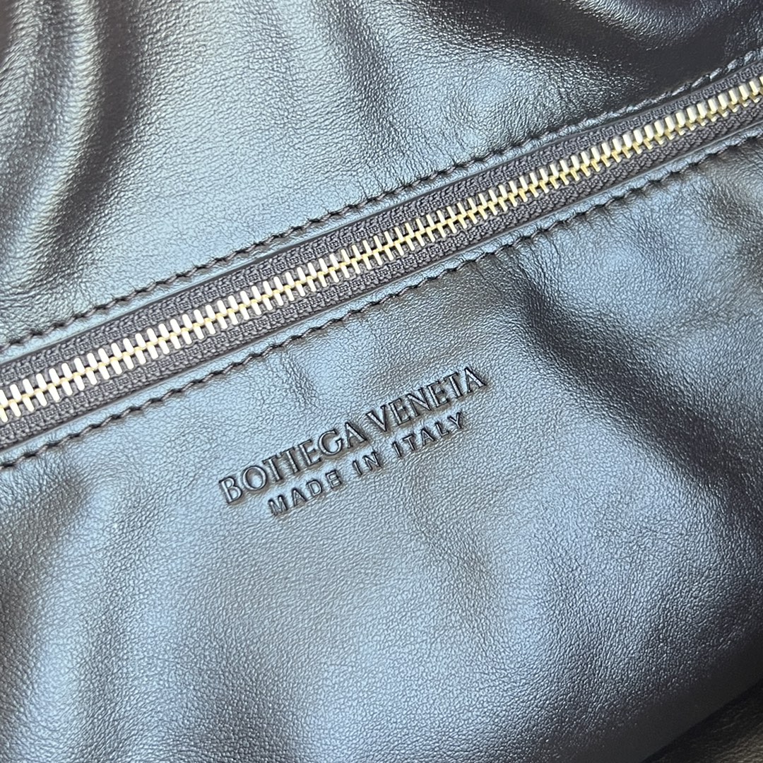 B0tt*ga Ven*ta Shoulder Bag-54x24x13CM