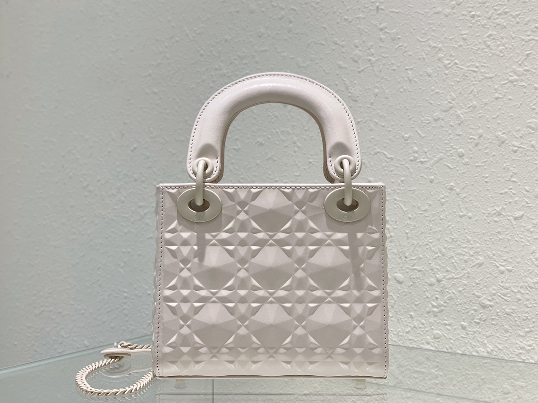 lady D*or bag-17cm