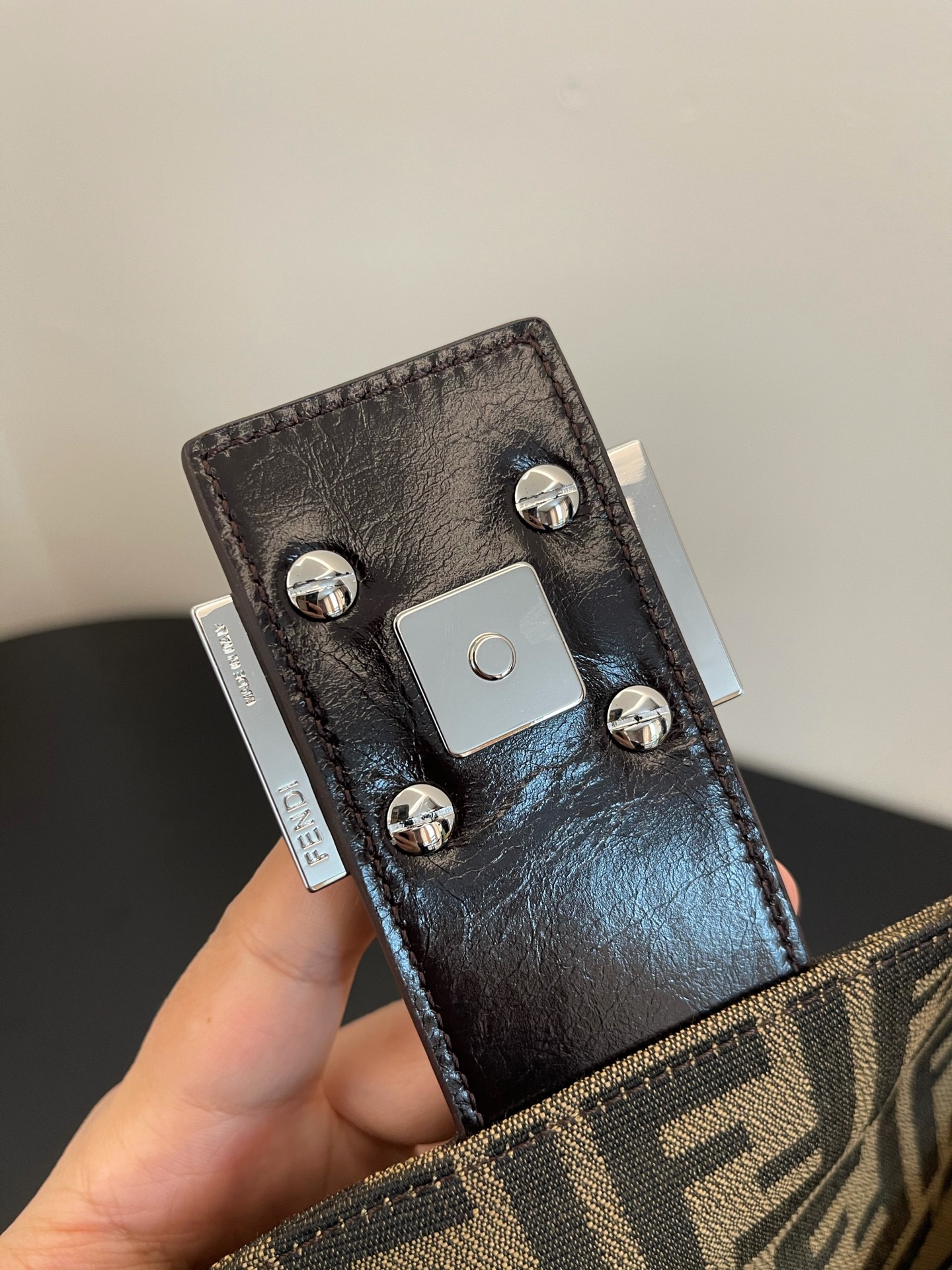 F**di vintage handbags-25x17x13cm