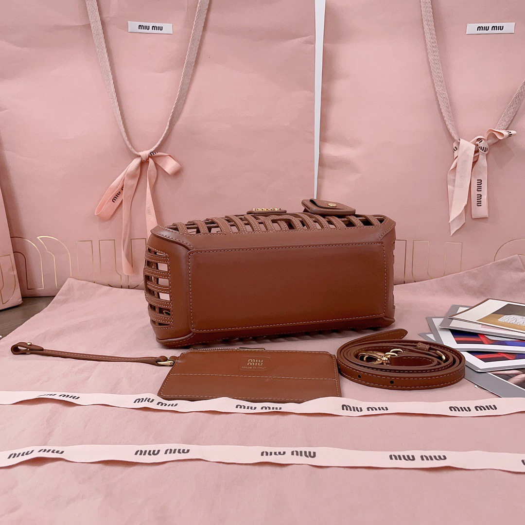M1um1u Leather Basket-24*12.5*9CM