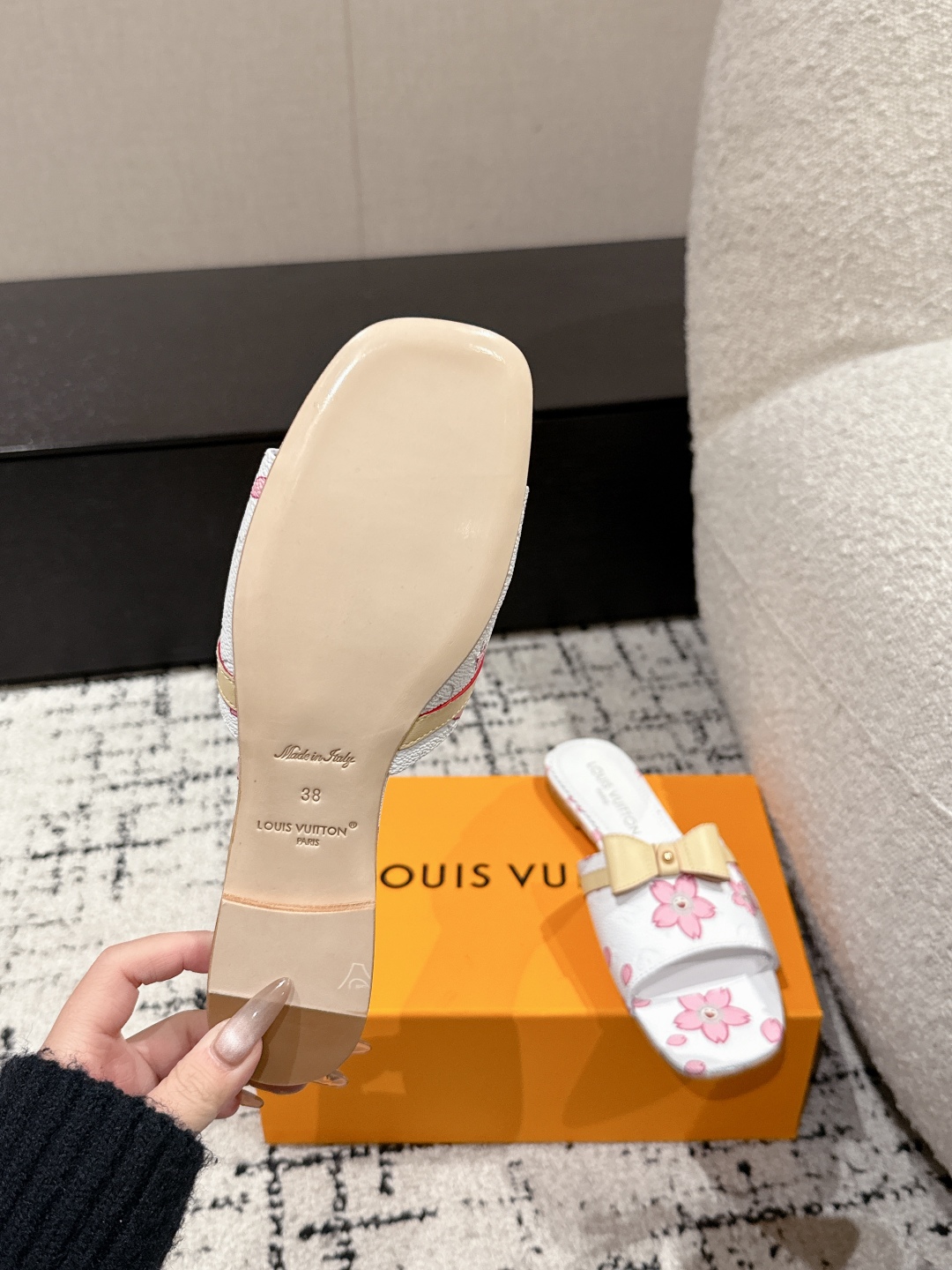 L0vis Vvtt0n 25SS Sandals