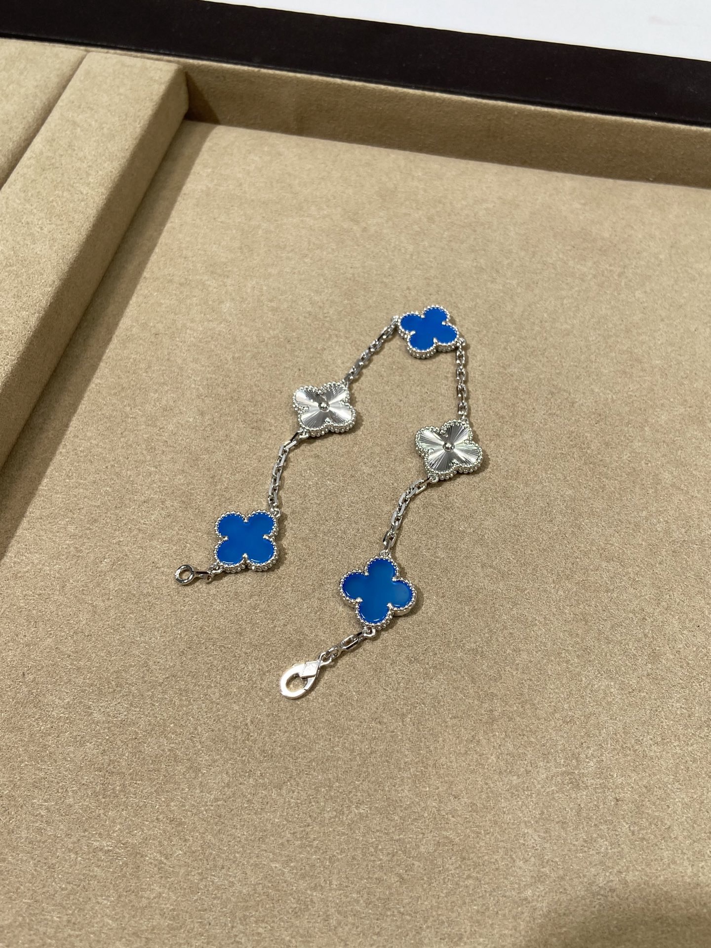 VCA Bracelet