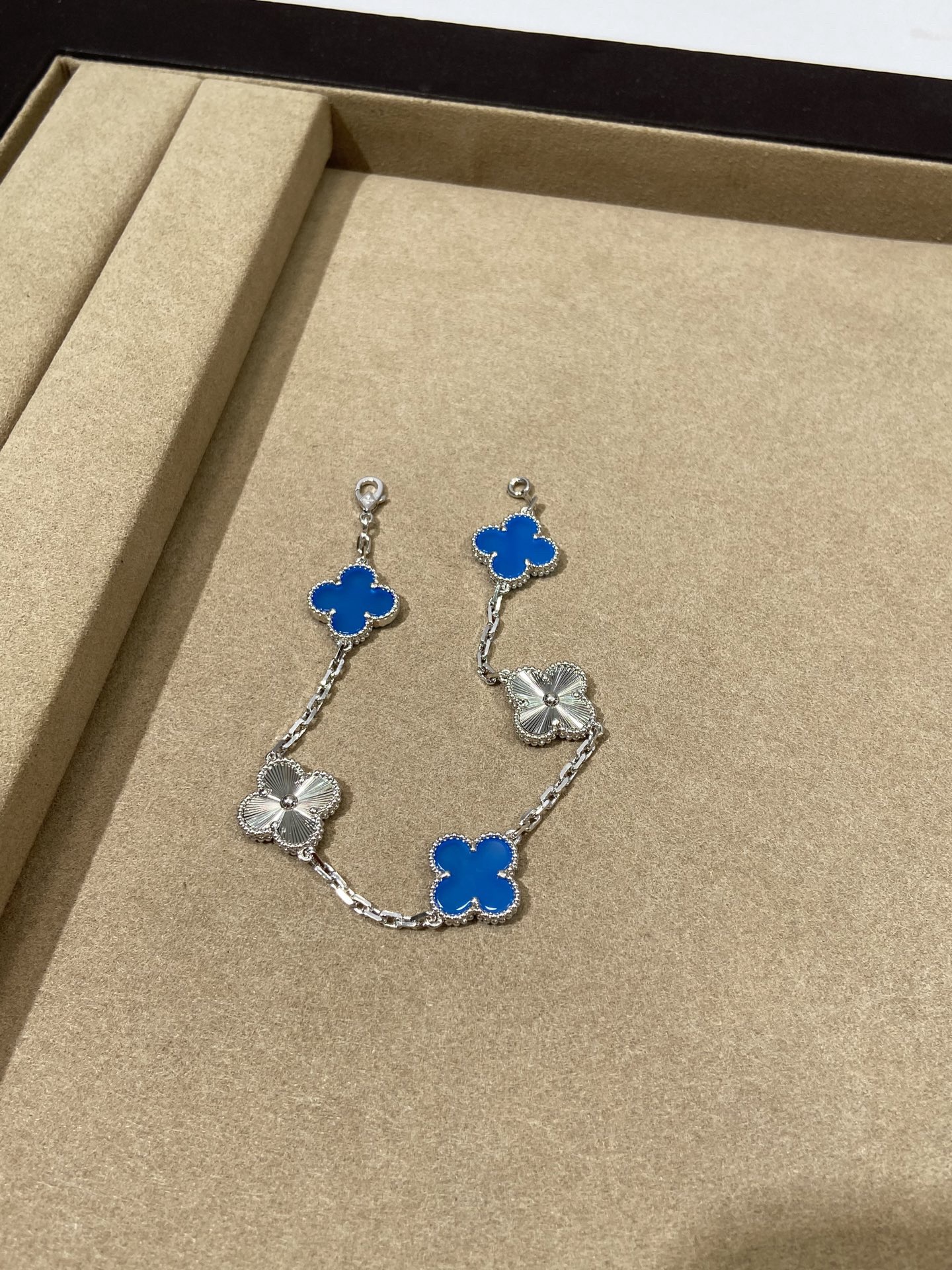 VCA Bracelet