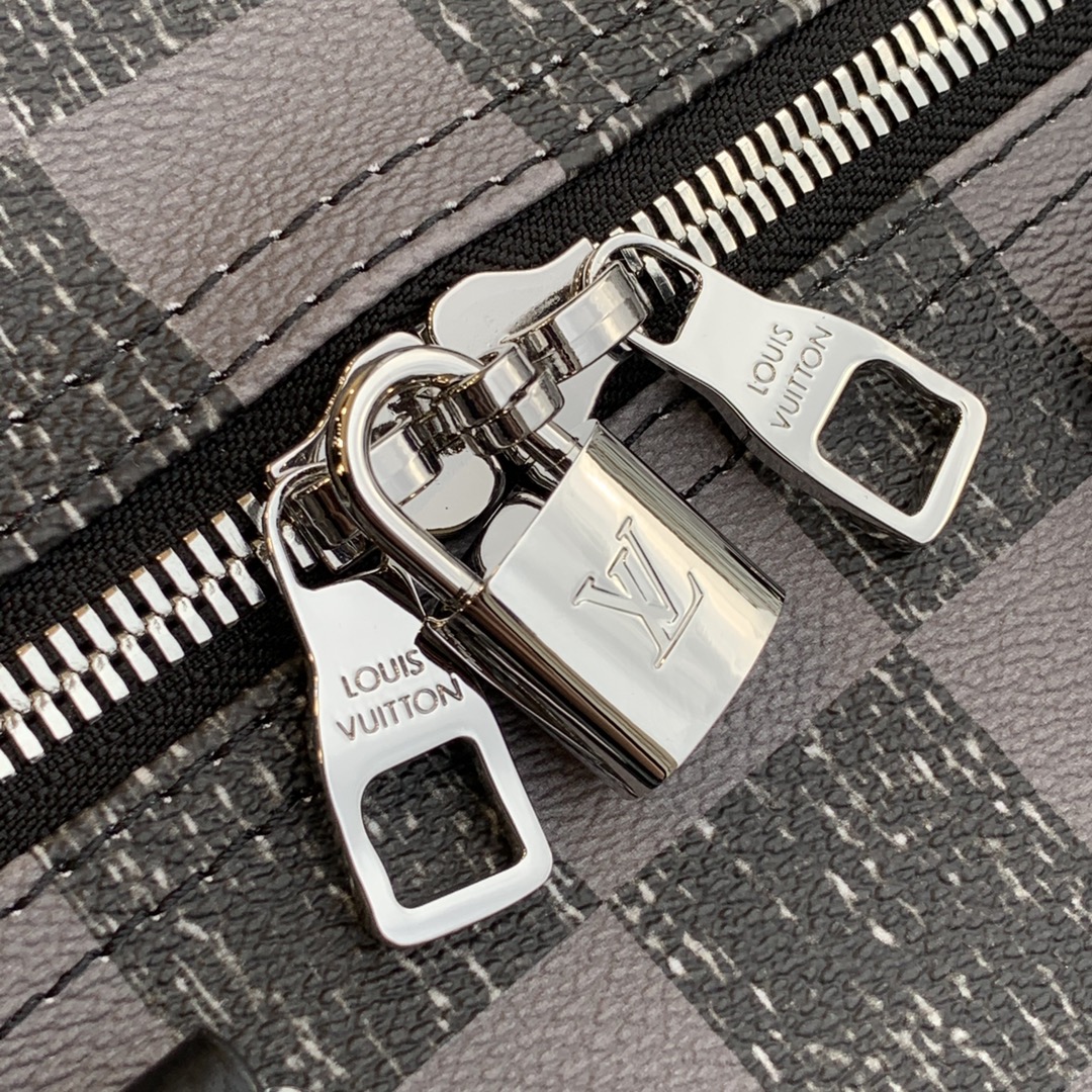 l0*is V*t0n keepall bandouliÈre 45-45 x 27 x 20cm