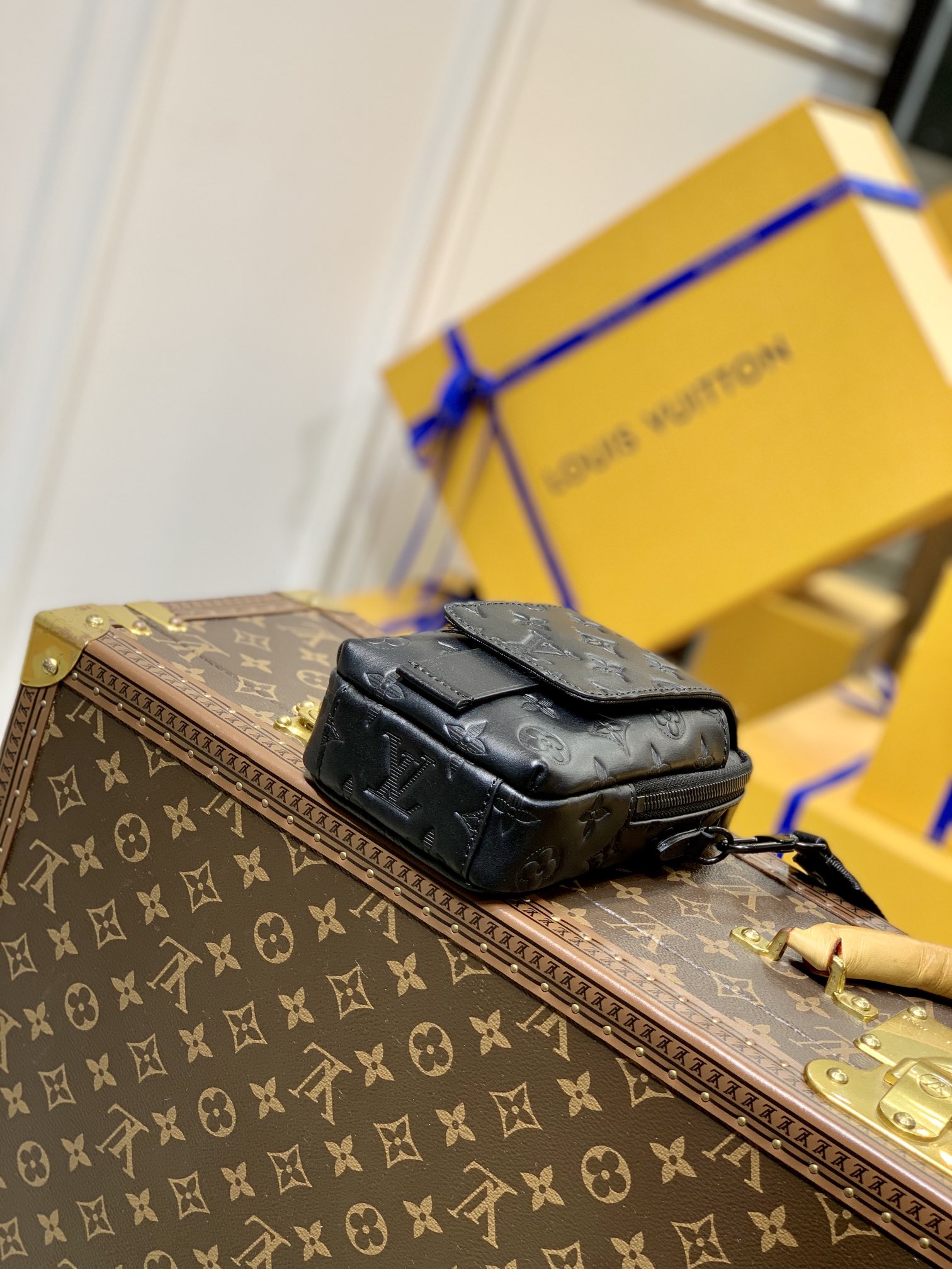 l0*is V*t0n flap double-m81005-11*18*8cm