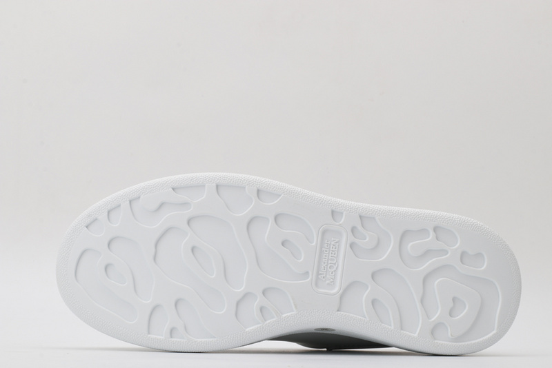 A1exa*der m*q*en sports shoes