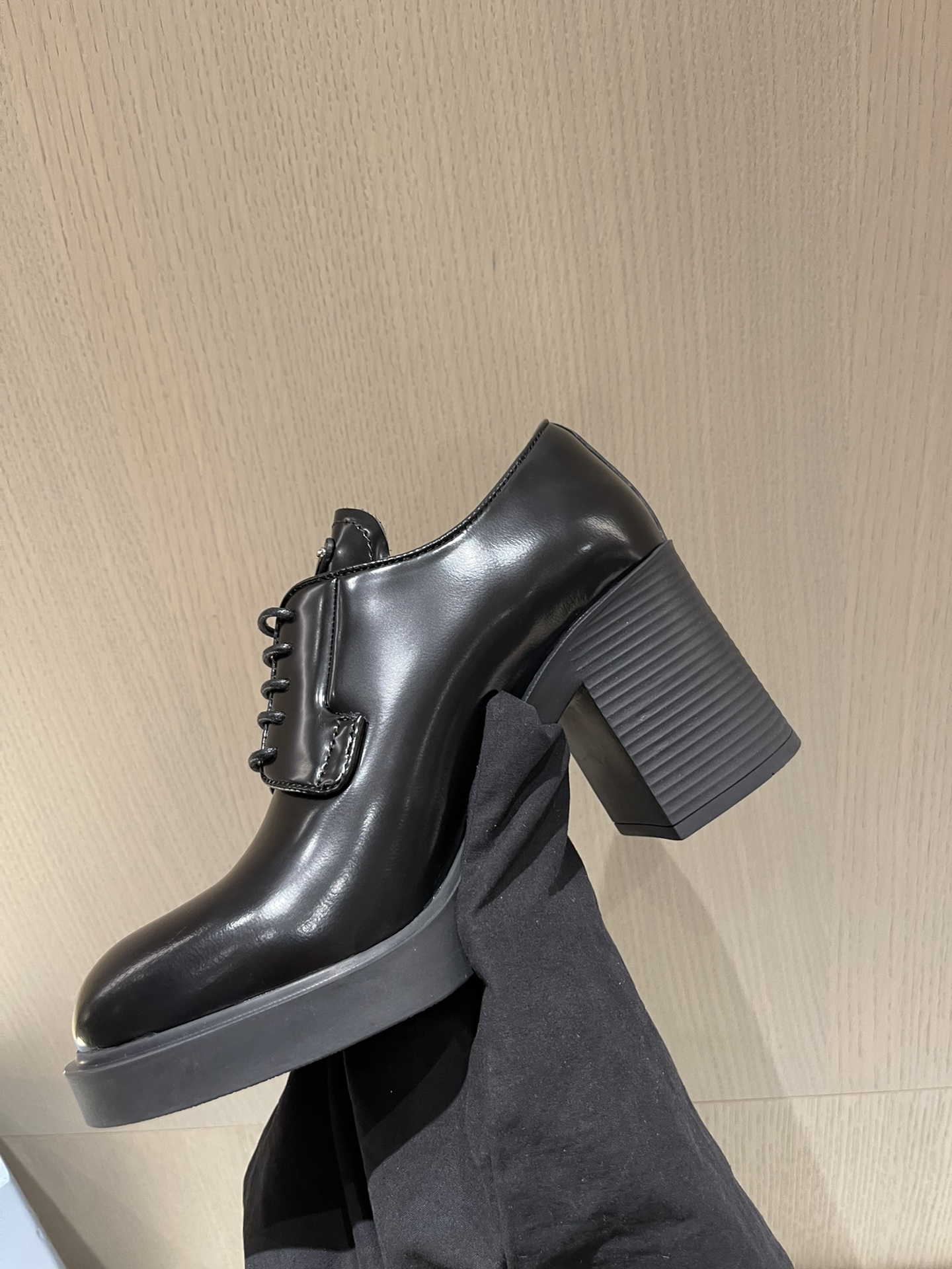 Pra*a loafers 2022ss