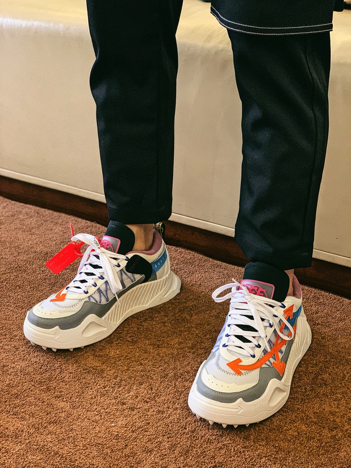 OFF-WHITE C/O​ ODSY-1000 SNEAKERS